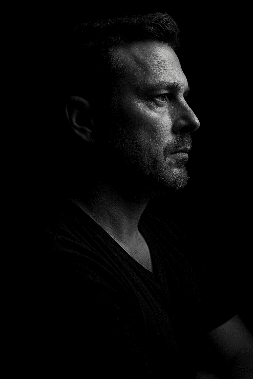 Constantino portrait — entrepreneur and mentor helping founders build wealth without wrecking their lives